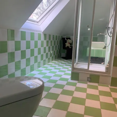 Messe 1 Zi Romantik Hannover, Neu Hanovre